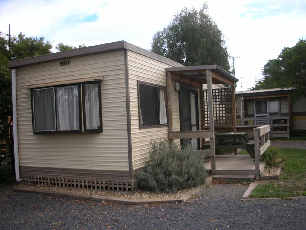Triabunna Cabin & Caravan Park חדר תמונה