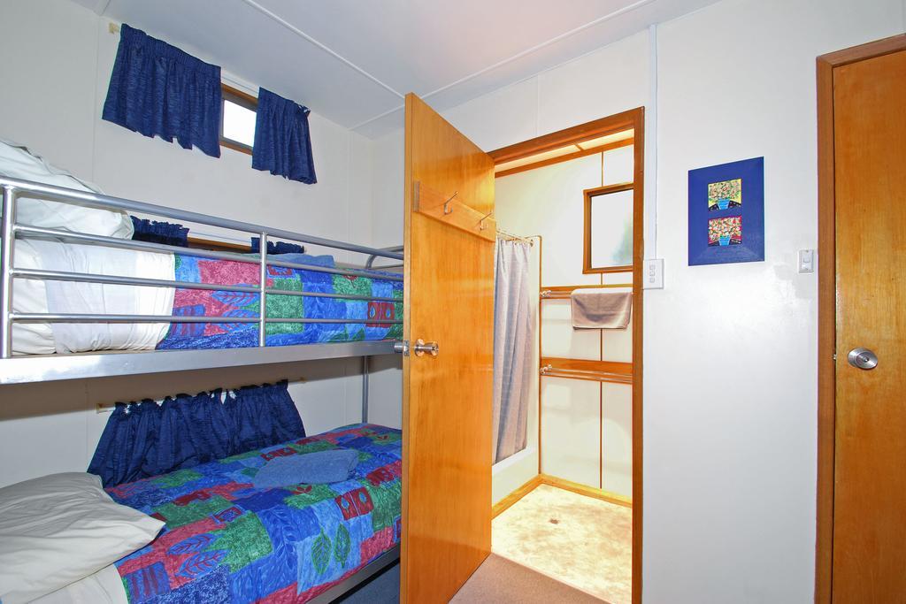 Triabunna Cabin & Caravan Park חדר תמונה
