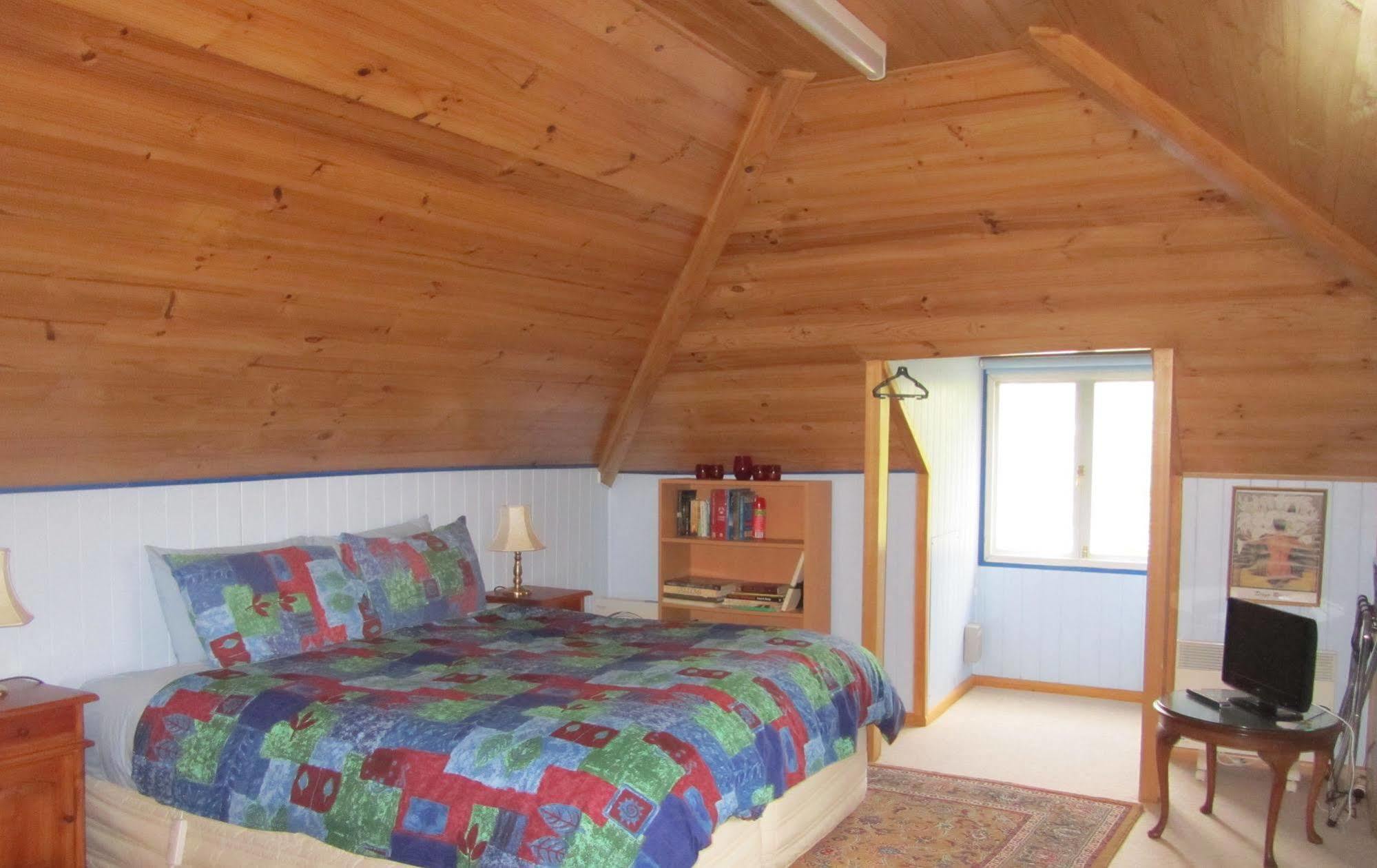 Triabunna Cabin & Caravan Park מראה חיצוני תמונה
