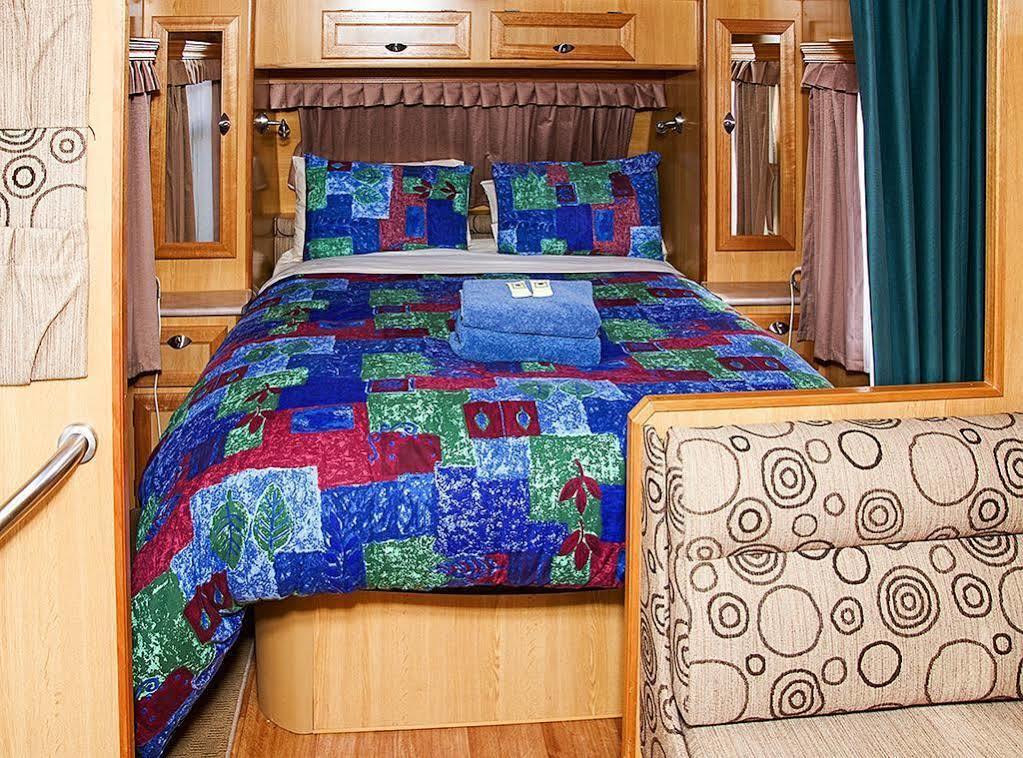 Triabunna Cabin & Caravan Park מראה חיצוני תמונה